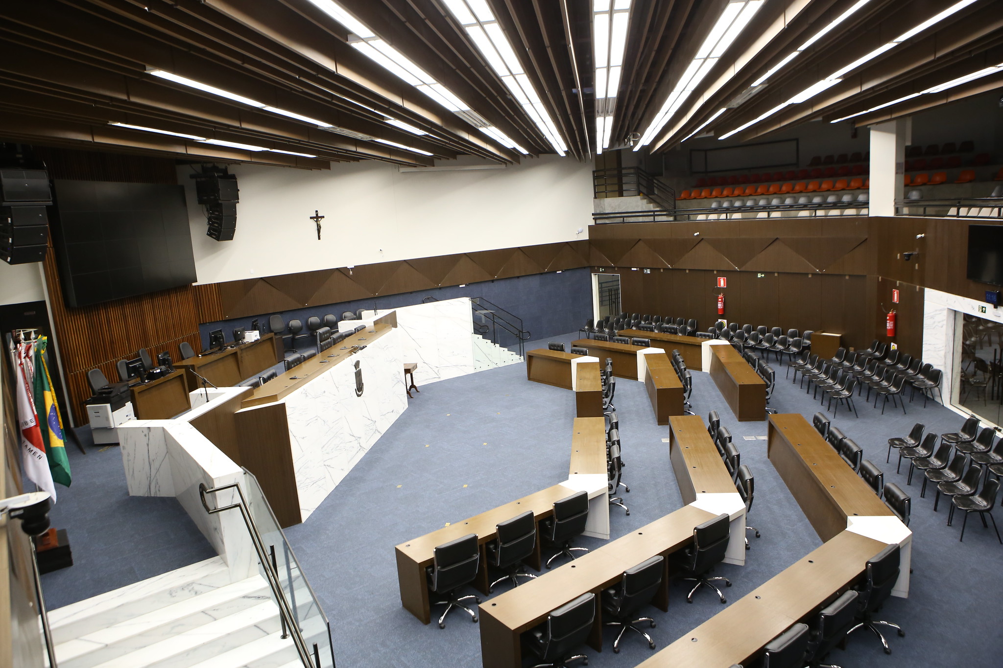 Ex-vereadores de BH assinam acordo com MP e escapam de processo; Wellington Magalhães continua réu