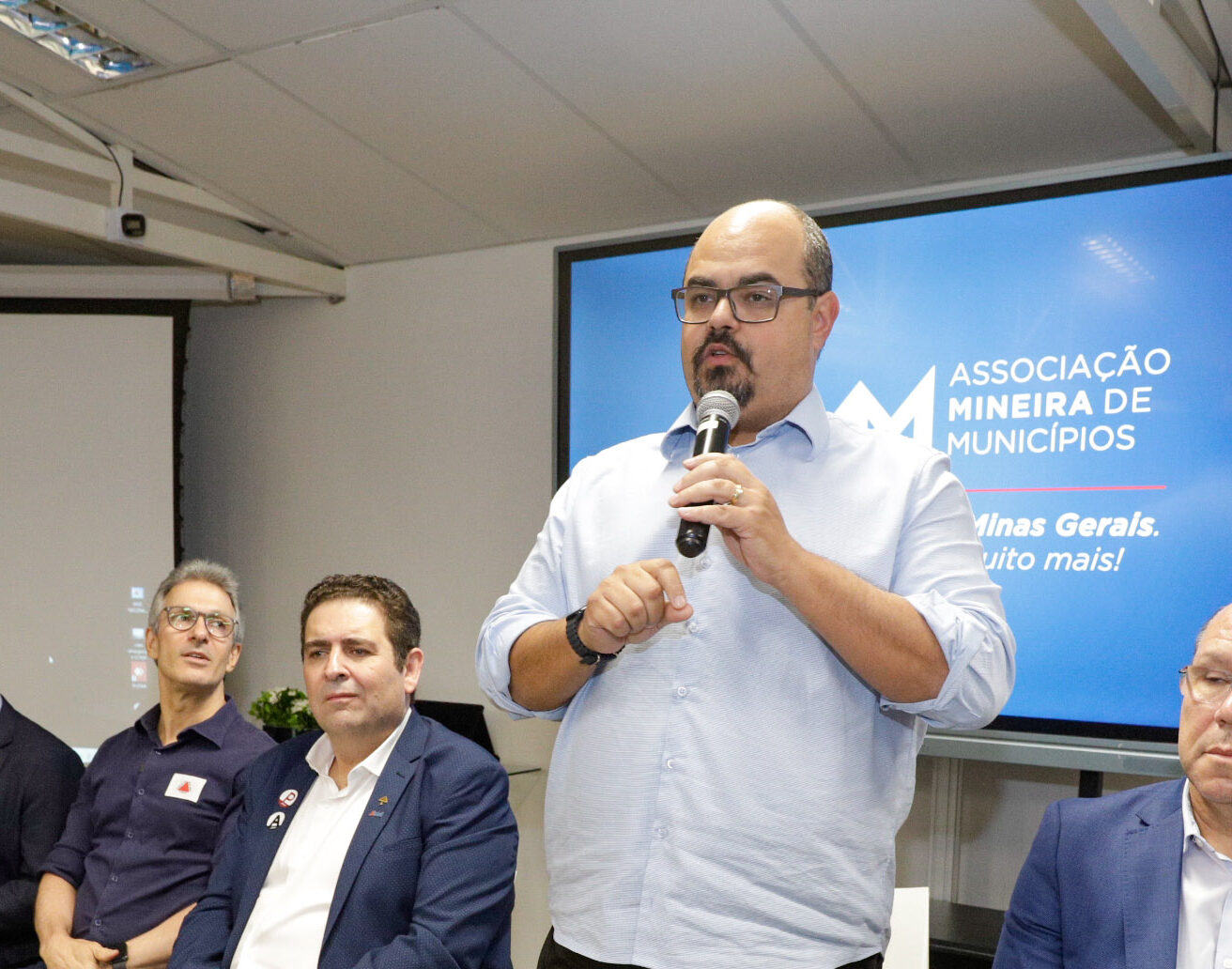Mateus Simões finalmente ganha espaço na gestão de estatais