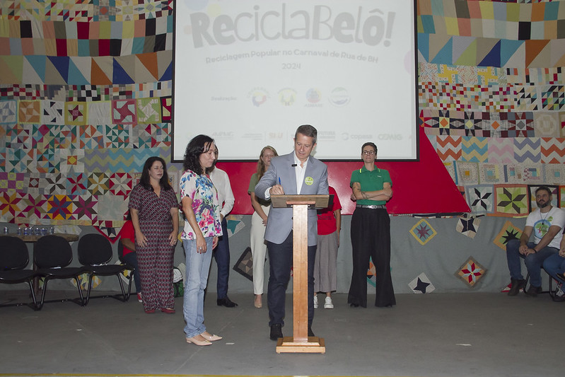 Promotor Carlos Eduardo Ferreira Pinto, coordenador do Centro de Apoio Operacional do Meio Ambiente (Caoma), no lançamento do Recicla Belô