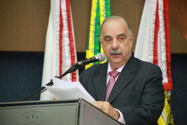 Prefeito Fuad Noman durante prestação de contas na Câmara Municipal de Belo Horizonte