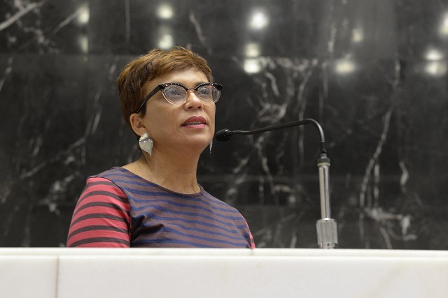 Prefeita de Contagem, Marília Campos, durante sessão na Assembleia Legislativa de Minas Gerais (ALMG)