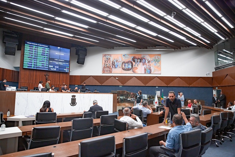 Plenário da Câmara Municipal de Belo Horizonte durante reunião ordinária