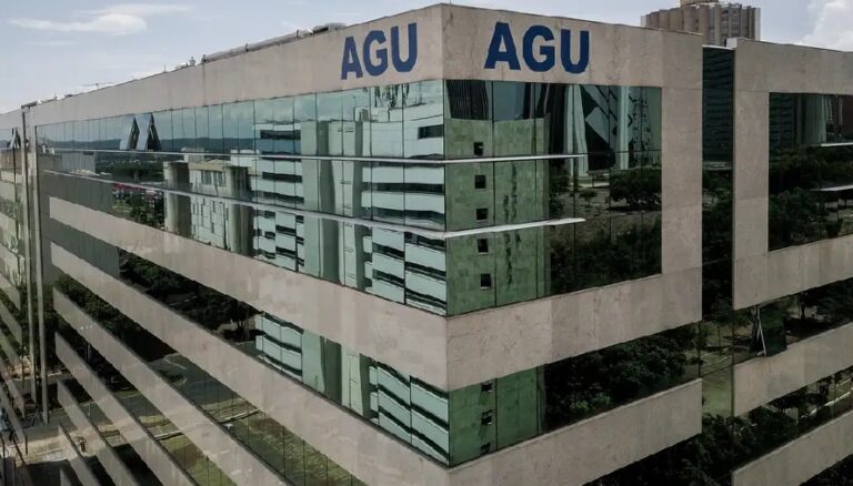 Fachada do prédio da Advocacia Geral da União (AGU)