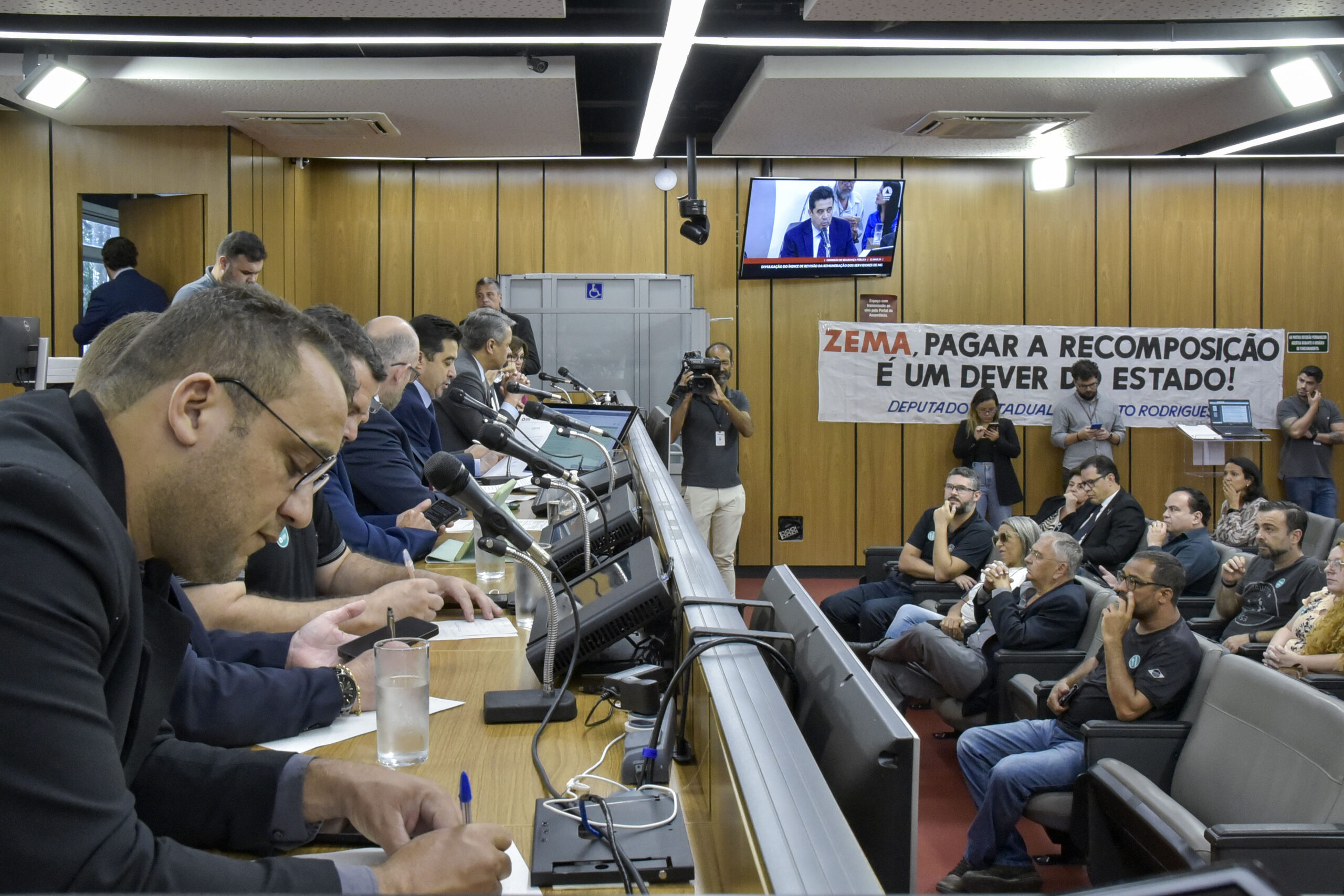 Outro afago de Zema ao PL na Assembleia Legislativa