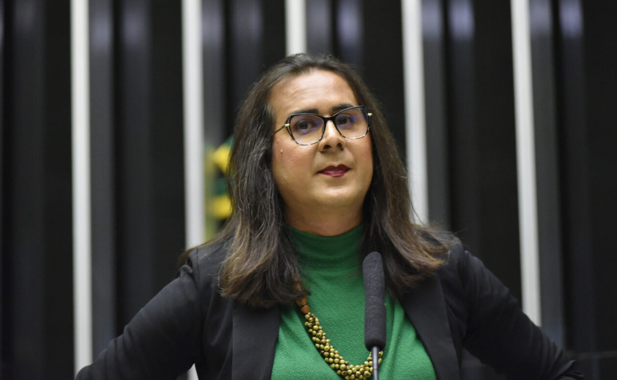 Movimentos trans assinam carta aberta em apoio à pré-candidatura de Duda Salabert