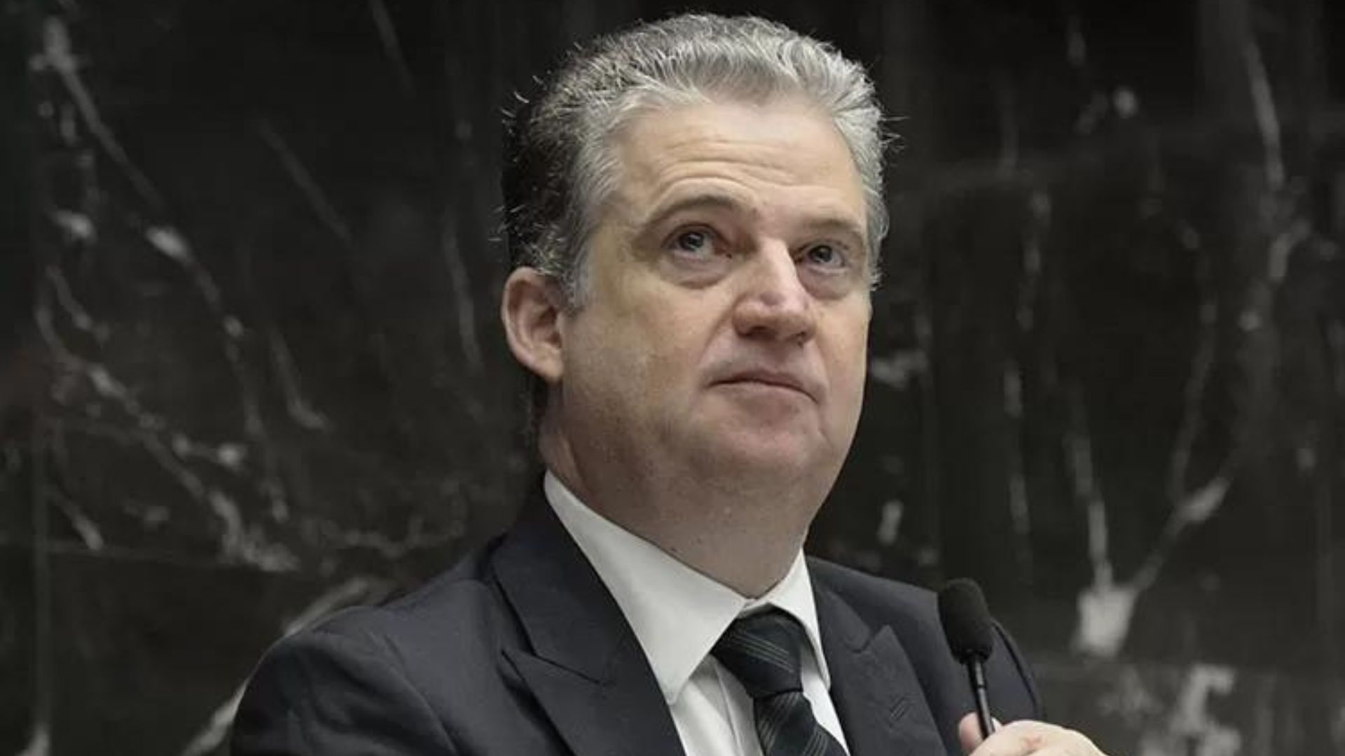 Eleição em BH: Adalclever Lopes troca campanha de Fuad pela de Mauro Tramonte