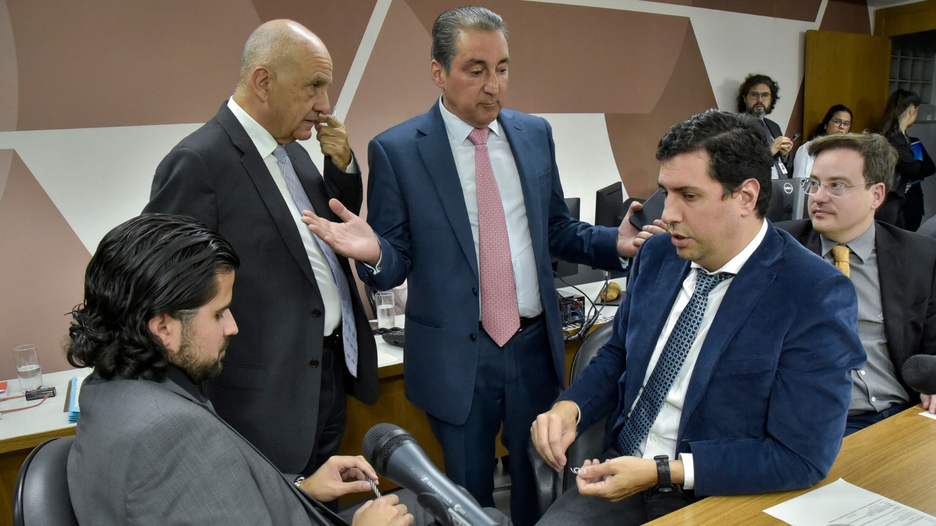 O acordo para o pontapé inicial da tramitação do PL do Ipsemg na Assembleia
