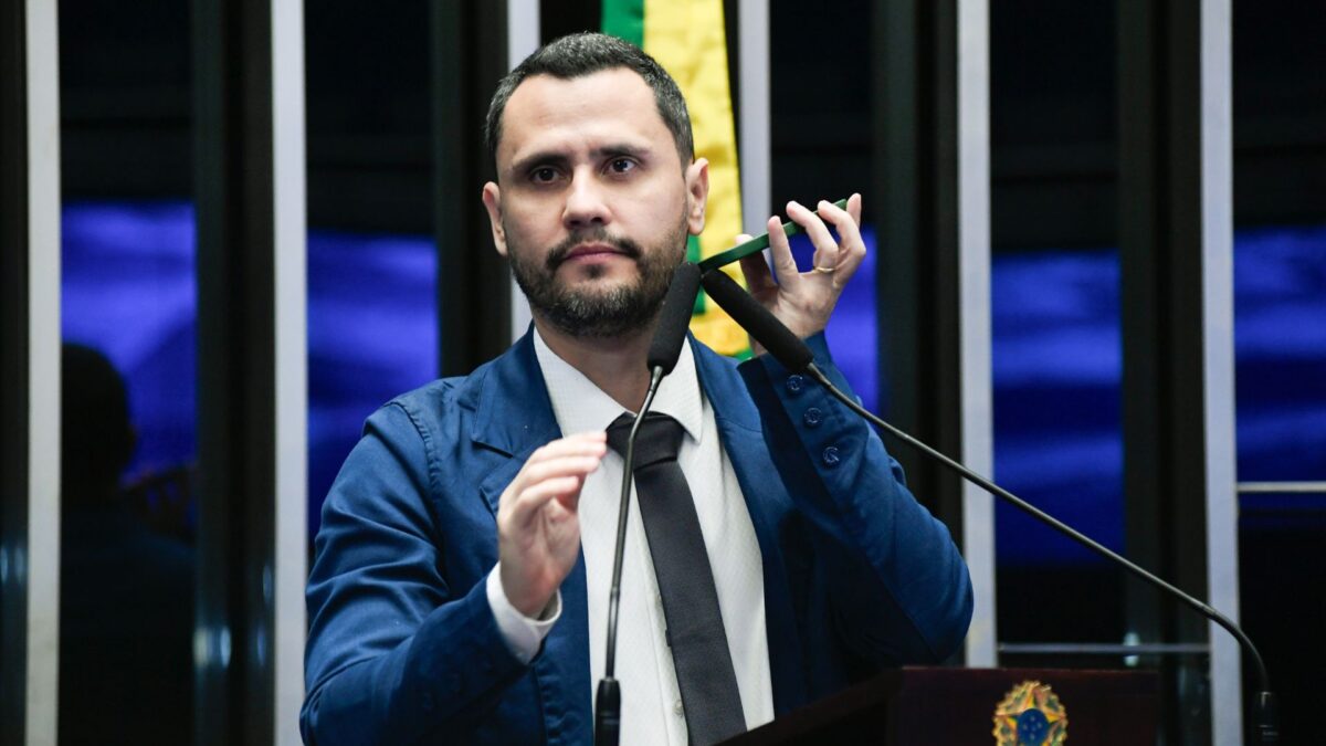 A opinião de Cleitinho sobre a filiação de Kalil ao Republicanos