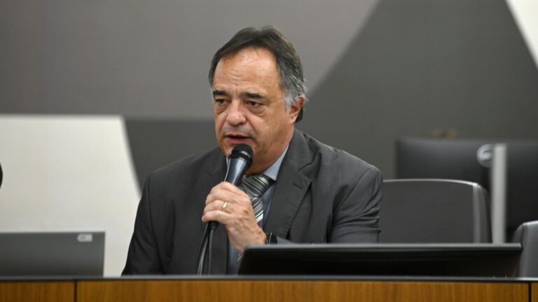 O deputado estadual Mauro Tramonte.