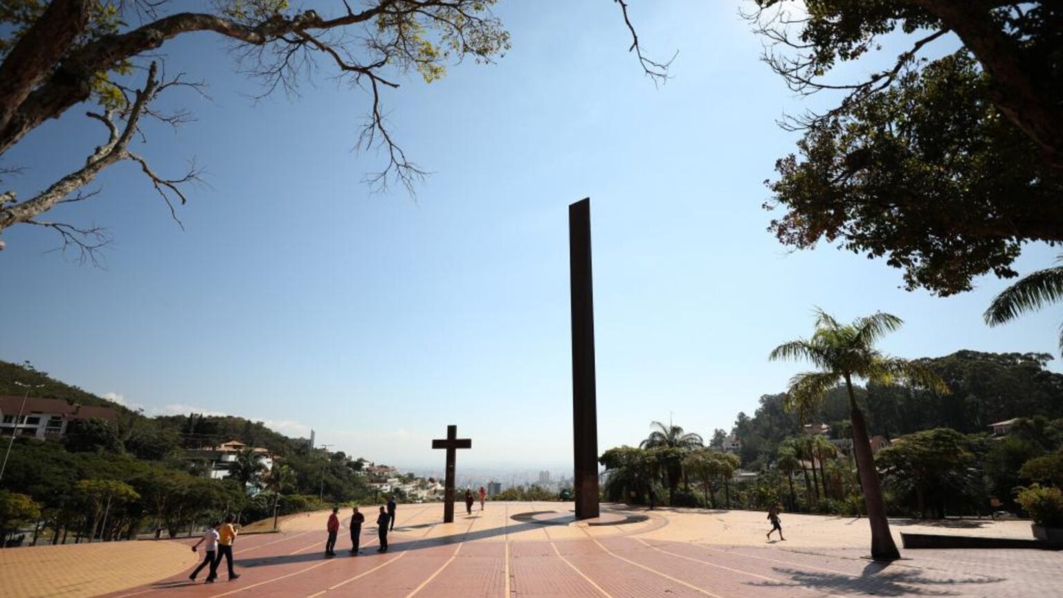 Vista da Praça do Papa, em BH