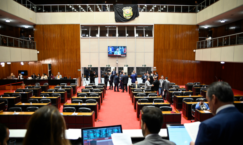 Acordo entre Minas e União por pagamento da dívida faz Assembleia ...