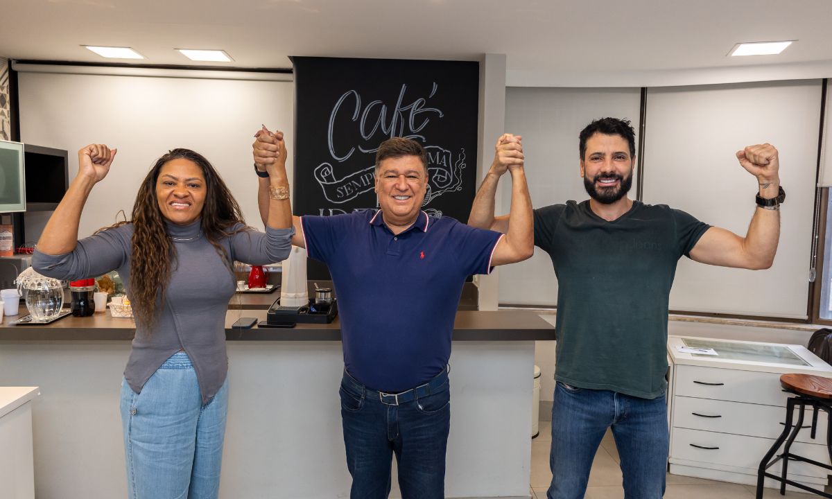 Kika da Serra, Carlos Viana e Fred Aisc.