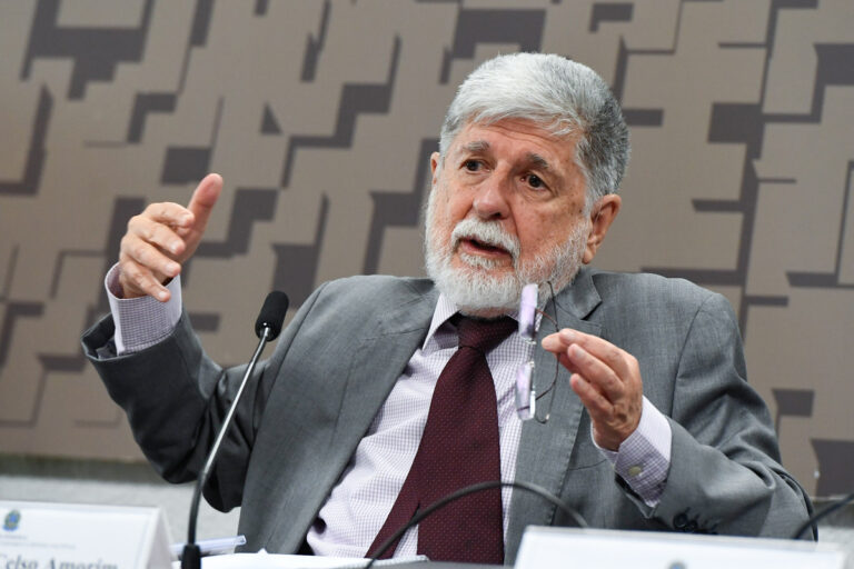 Celso Amorim na CRE do Senado