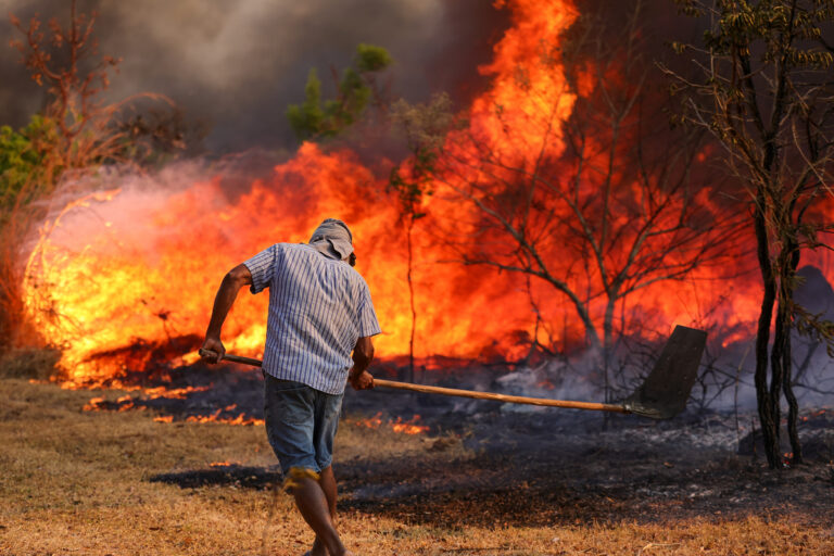 Incêndio no Parque Nacional de Brasília