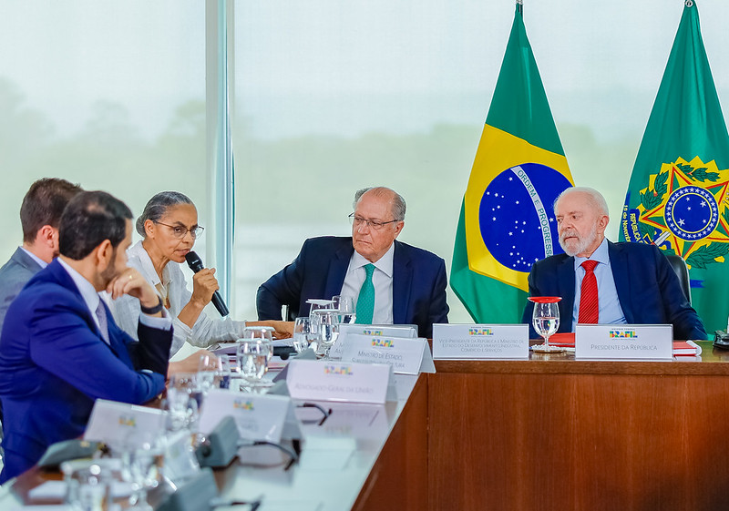 Encontro no Planalto reuniu boa parte do primeiro escalão de Lula. Foto: Divulgação