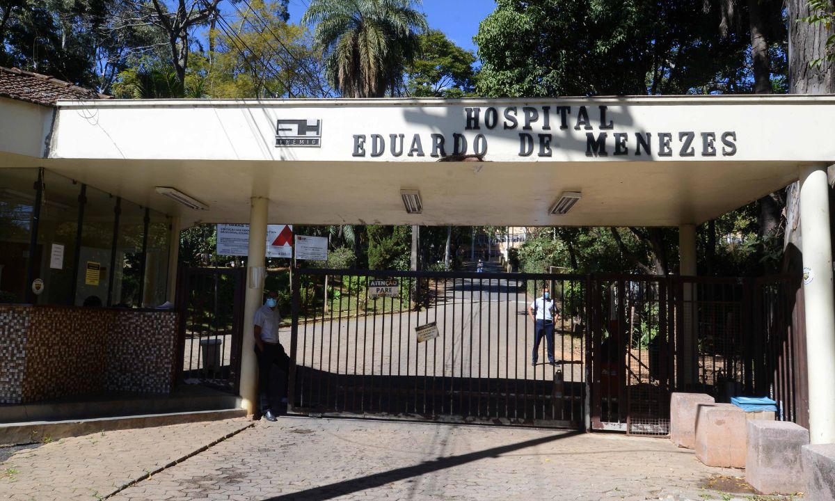 Fachada do Hospital Eduardo de Menezes, em BH