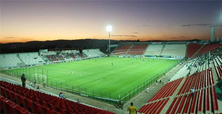 Vale ressaltar que as obras foram realizadas em espaço privado pertencente ao Democrata Futebol Clube, com recursos públicos estaduais. Foto: Prefeitura de Lagoa Santa/Divulgação