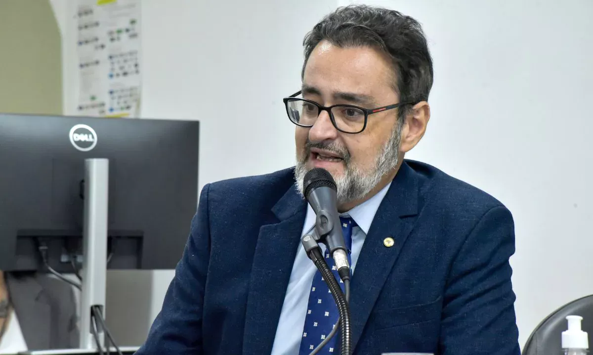 O deputado Gustavo Santana, do PL mineiro.