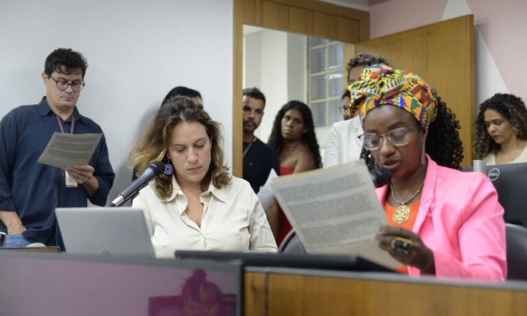 As deputadas Bella Gonçalves e Andréia de Jesus