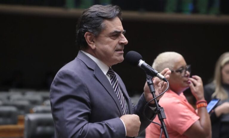 O deputado federal Domingos Sávio