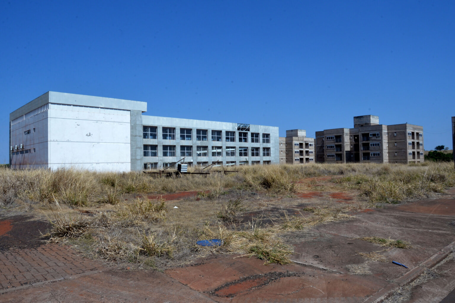 Apesar do vultuoso investimento, as obras foram paralisadas em outubro de 2014. Foto: ALMG