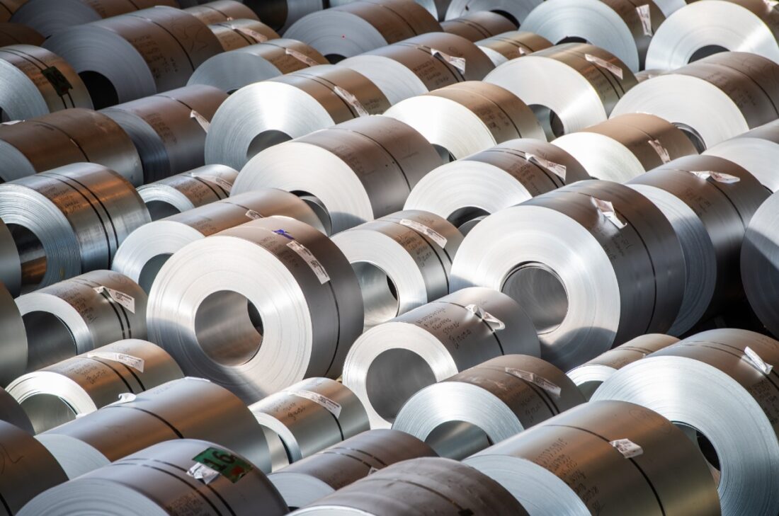 As vendas de aço alcançaram um aumento de 4% no volume destinado ao mercado interno. Foto: Divulgação/Usiminas