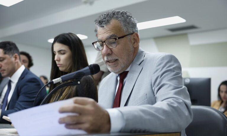 O deputado Doutor Jean Freire.