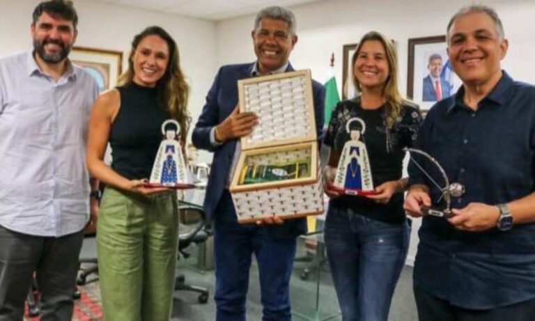 Jerônimo Rodrigues e deputados de Minas