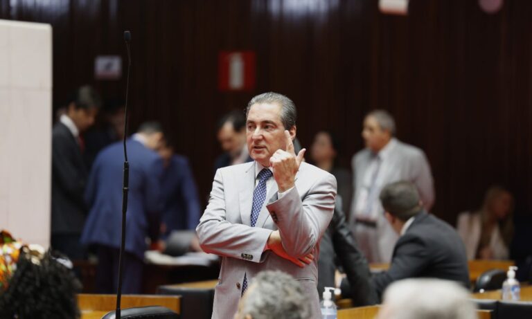 O deputado João Magalhães