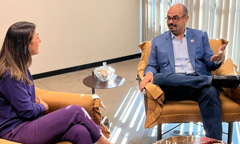 Mateus Simões e Fernanda Altoé