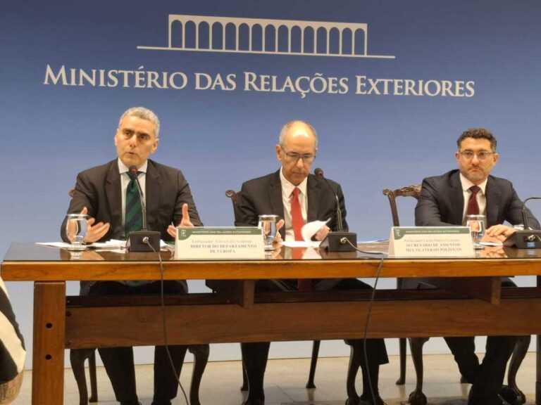 Coletiva no Itamaraty