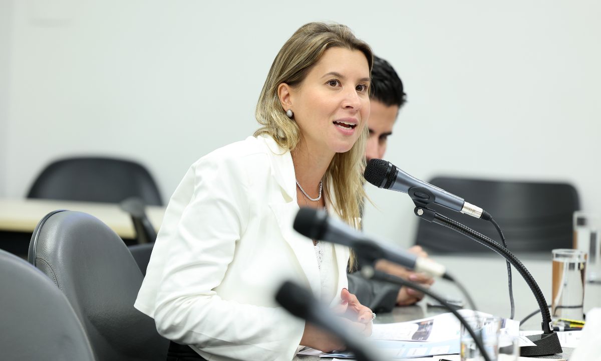 A deputada Carol Caram, do Avante