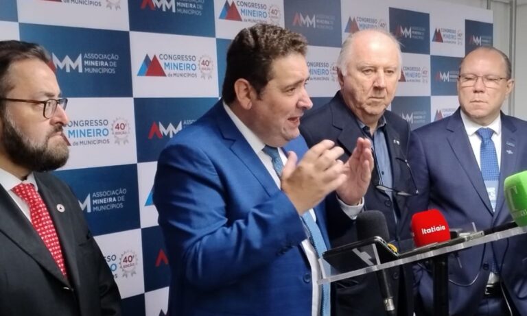 Gustavo Santana, Marcos Vinicius, Paulo Ziulkoski e Marcelo de Souza e Silva