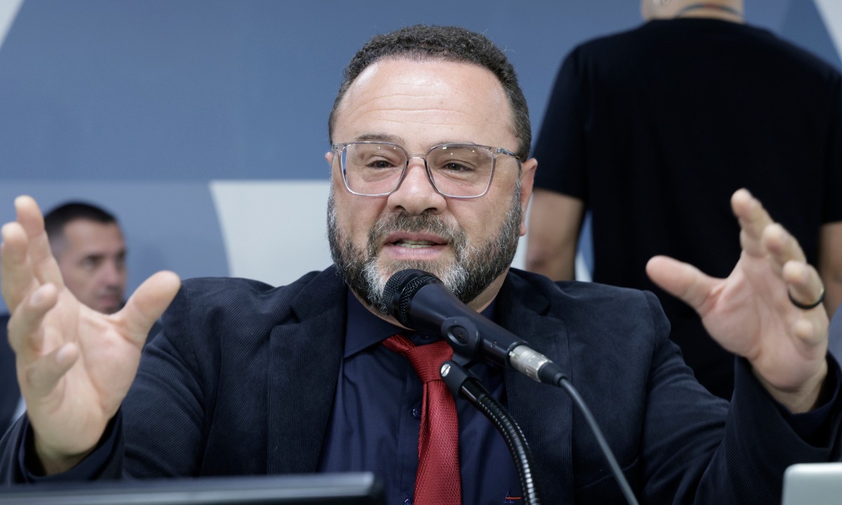 O deputado Leleco Pimentel.