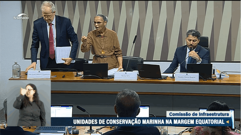 Marina Silva na Comissão de Infraestrutura do Senado