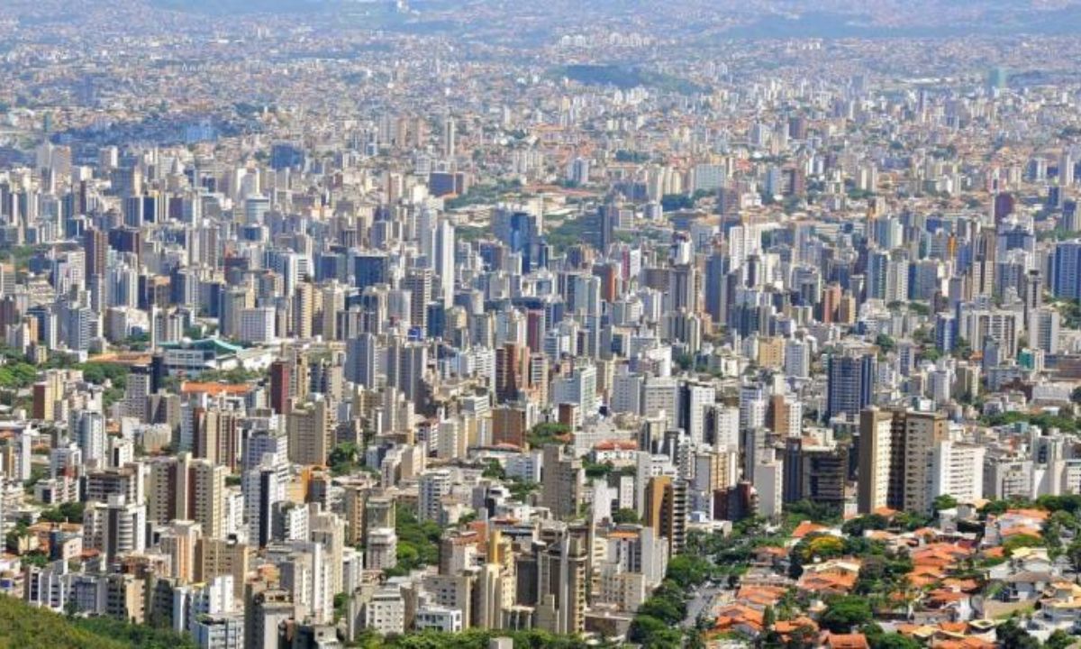 Foto mostra visão panorâmica de BH