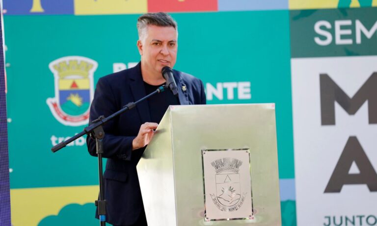 O prefeito de BH, Álvaro Damião