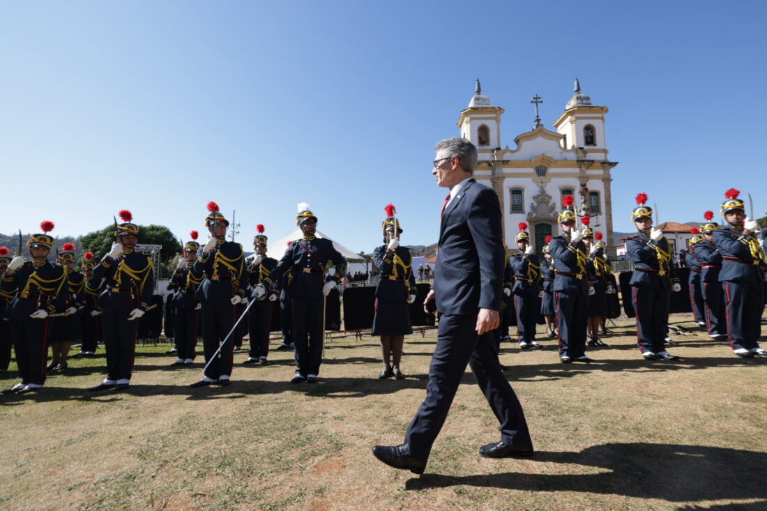 A descida do governador Romeu Zema ao ‘coração das trevas’