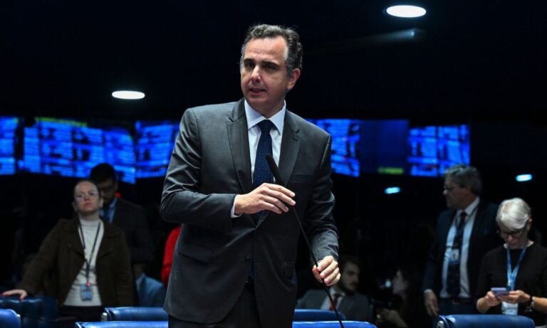 O senador Rodrigo Pacheco