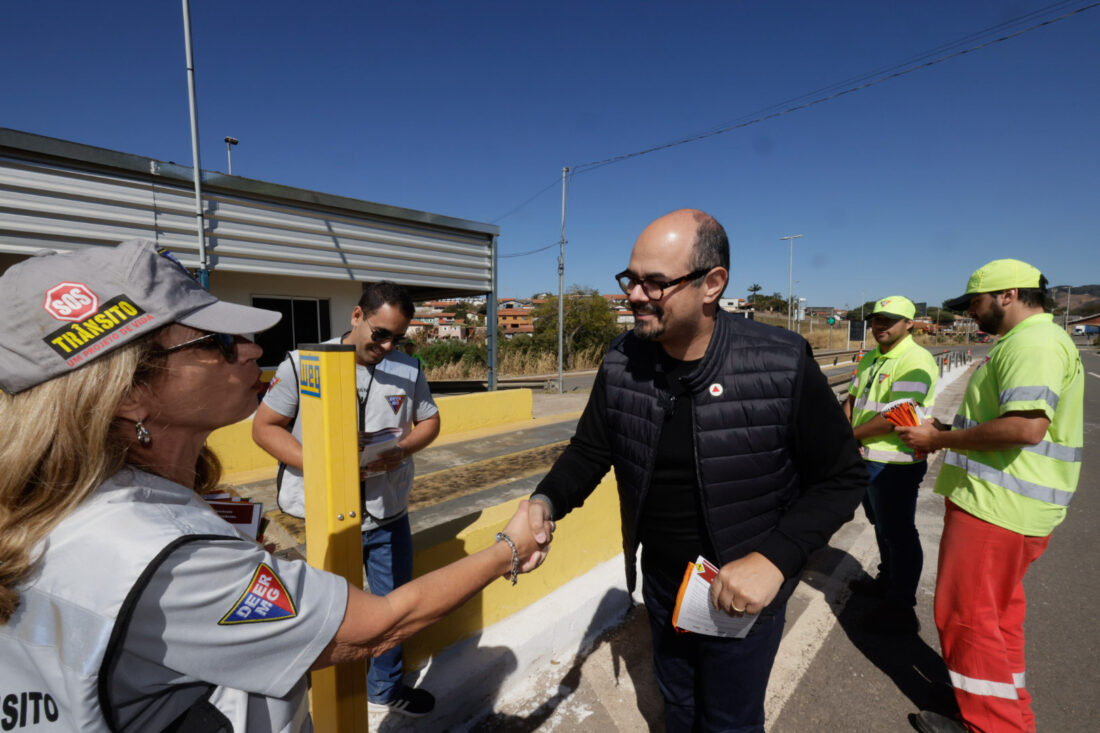 O novo marqueteiro de Mateus Simões