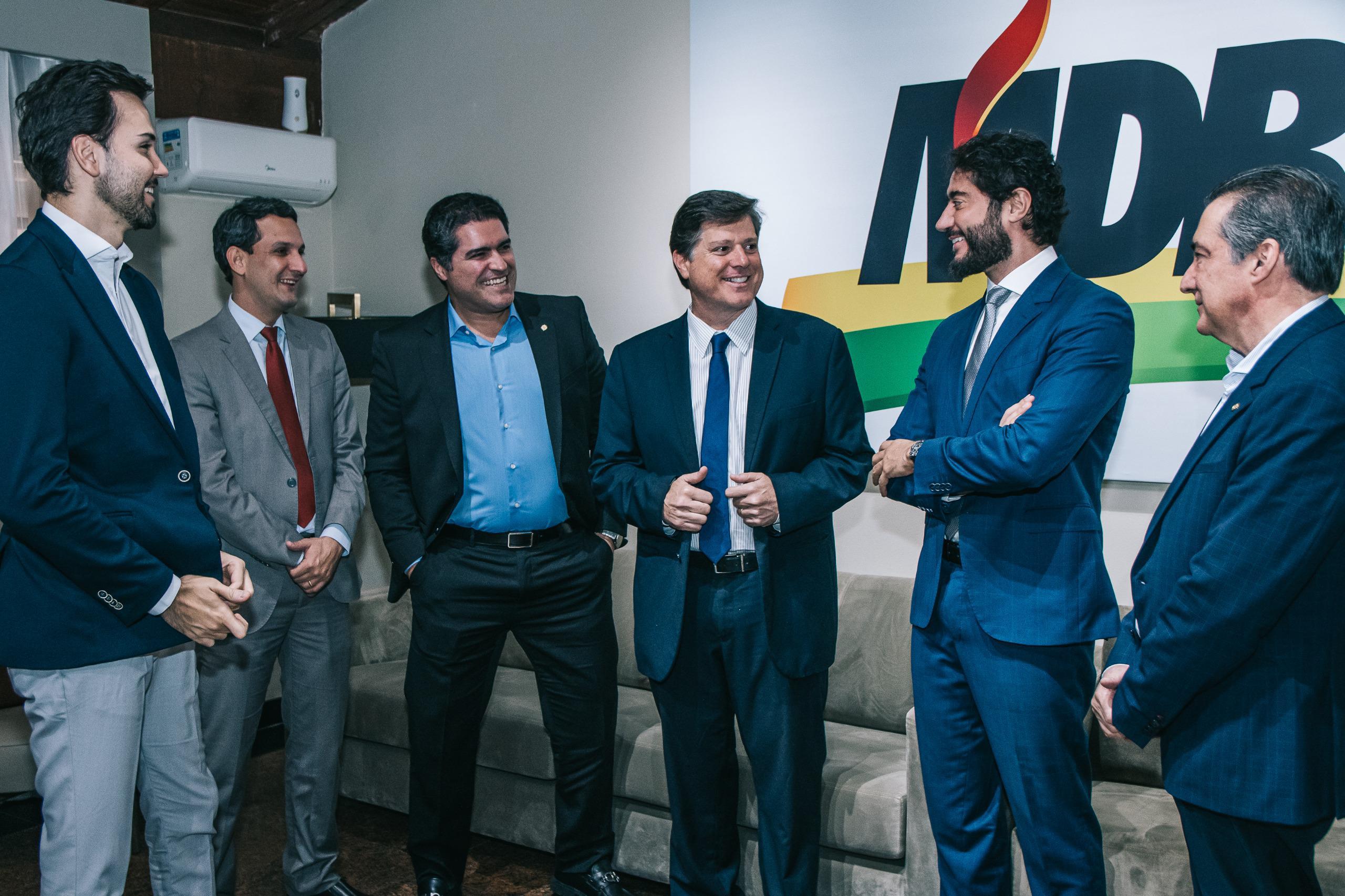 MDB passa a cogitar candidatura ao Senado por Minas em 2026