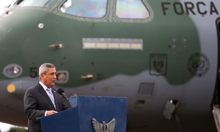 O general Walter Braga Netto