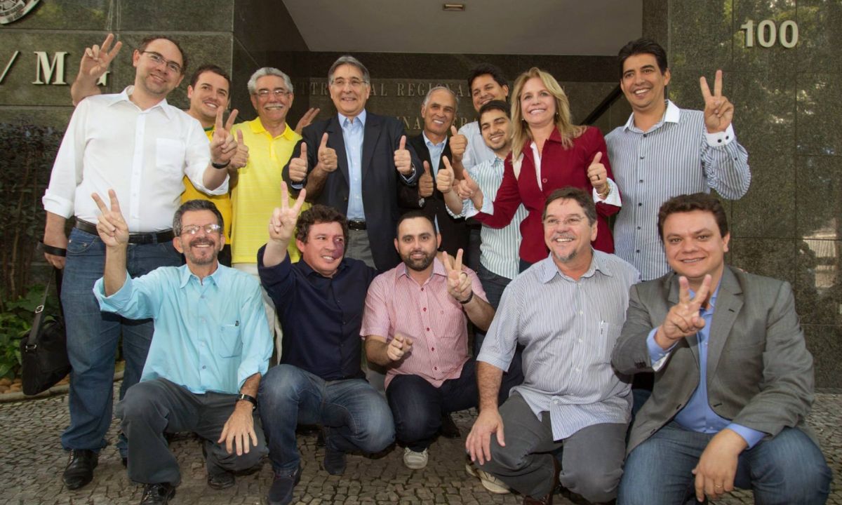 Petistas posam para foto