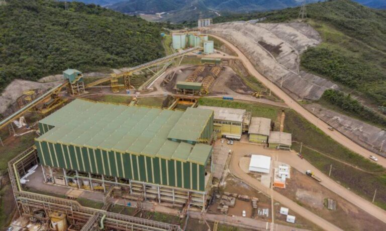 Foto mostra planta da Samarco