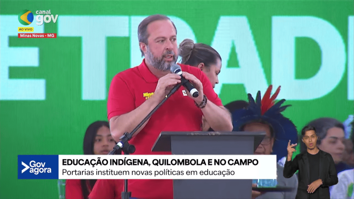 Alexandre Silveira em Minas Novas