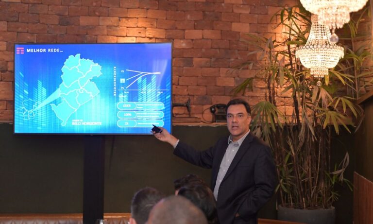 O vice-presidente de Receitas da TIM, Fábio Avellar