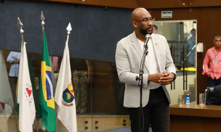 O vereador Cleiton Xavier.