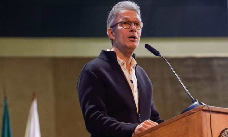 O governador Romeu Zema