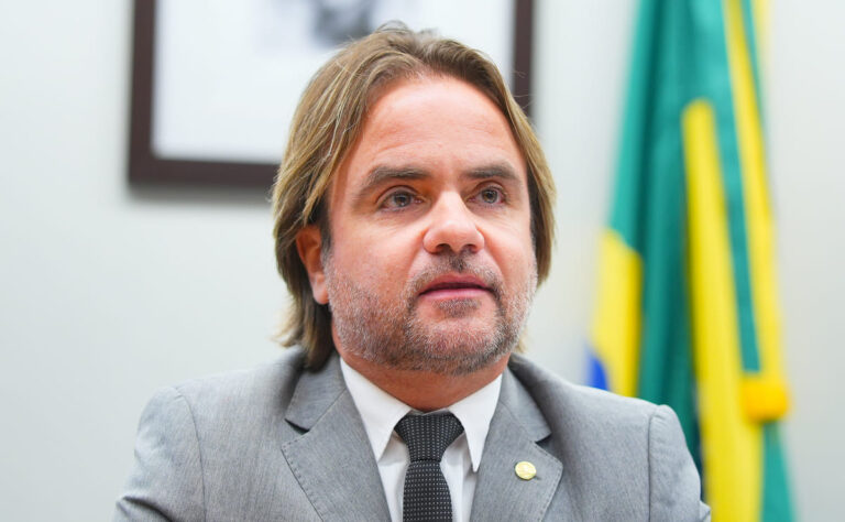 Eros Biondini em audiência na Câmara