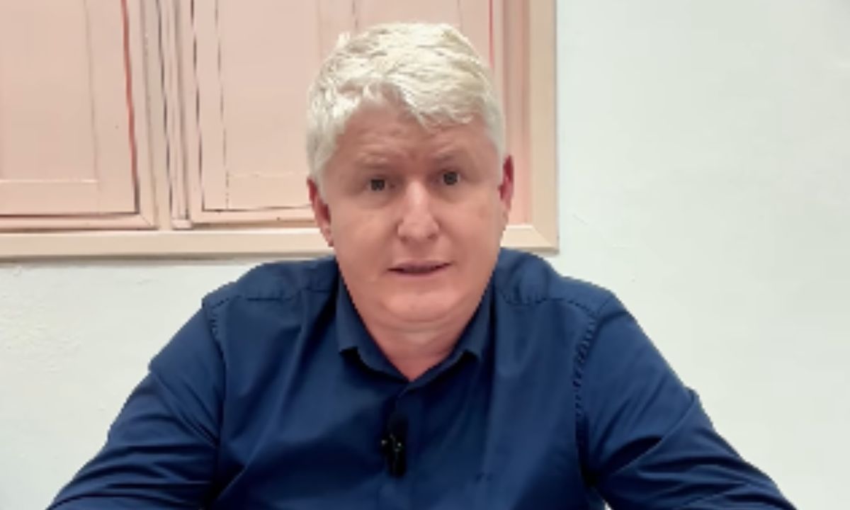 O prefeito de Miraí, Adaelson Magalhães